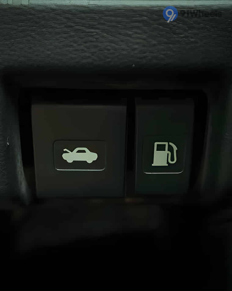 Driver Controls - 3 Driver Controls - 3