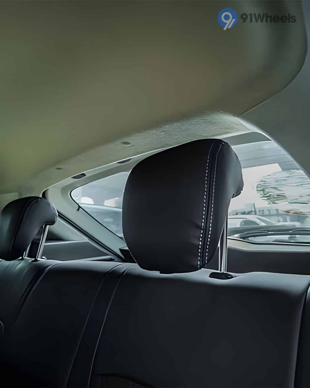 Rear Headrests Rear Headrests