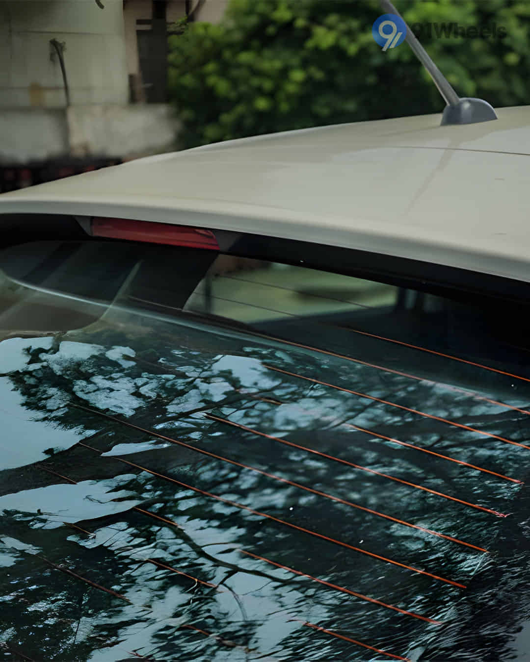 Rear Spoiler Rear Spoiler