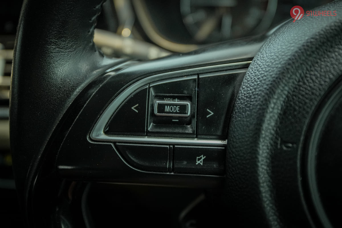 Toyota Glanza Left Steering Mounted Controls Toyota Glanza Left Steering Mounted Controls