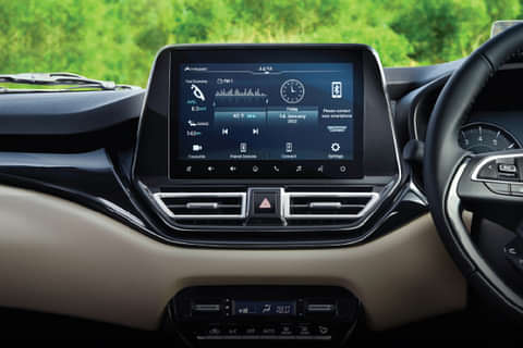 Toyota Glanza G MT CNG Infotainment System
