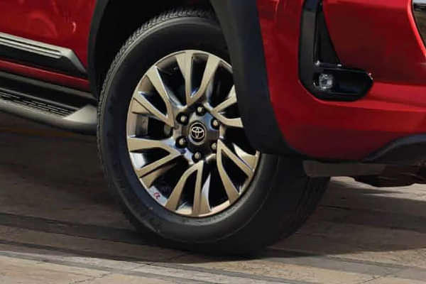 Toyota Hilux Wheel