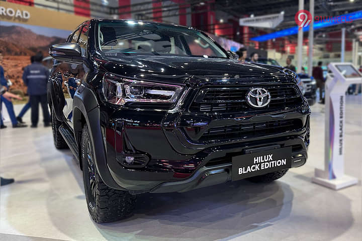 Toyota Hilux Headlight
