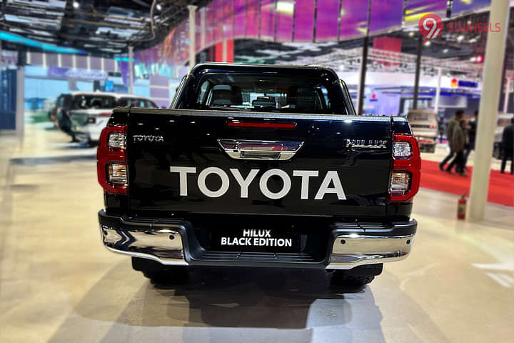 Toyota Hilux Rear View