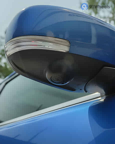 Urban Cruiser HyRyder ORVM Blinker