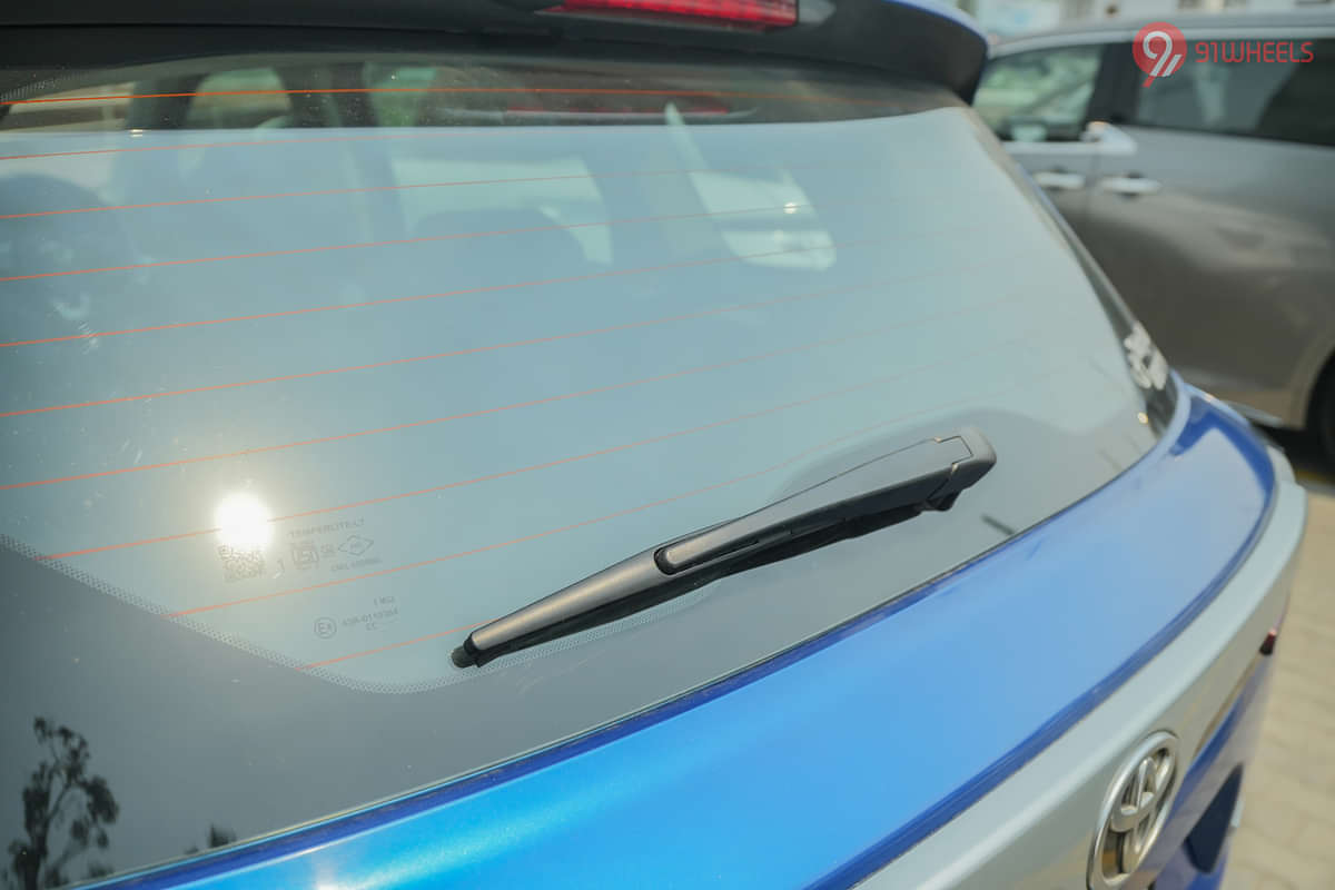 Toyota Urban Cruiser HyRyder Rear Windshield/Windscreen