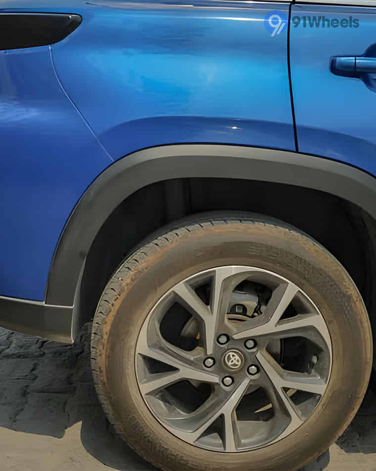 Outerview - 10 Outerview - 10