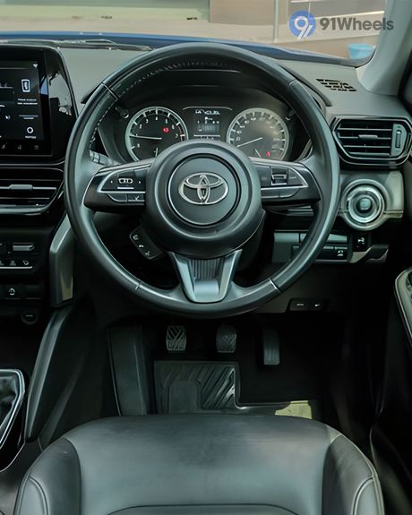 Urban Cruiser HyRyder Steering Wheel