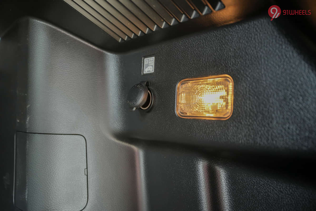 Toyota Urban Cruiser HyRyder Boot Light