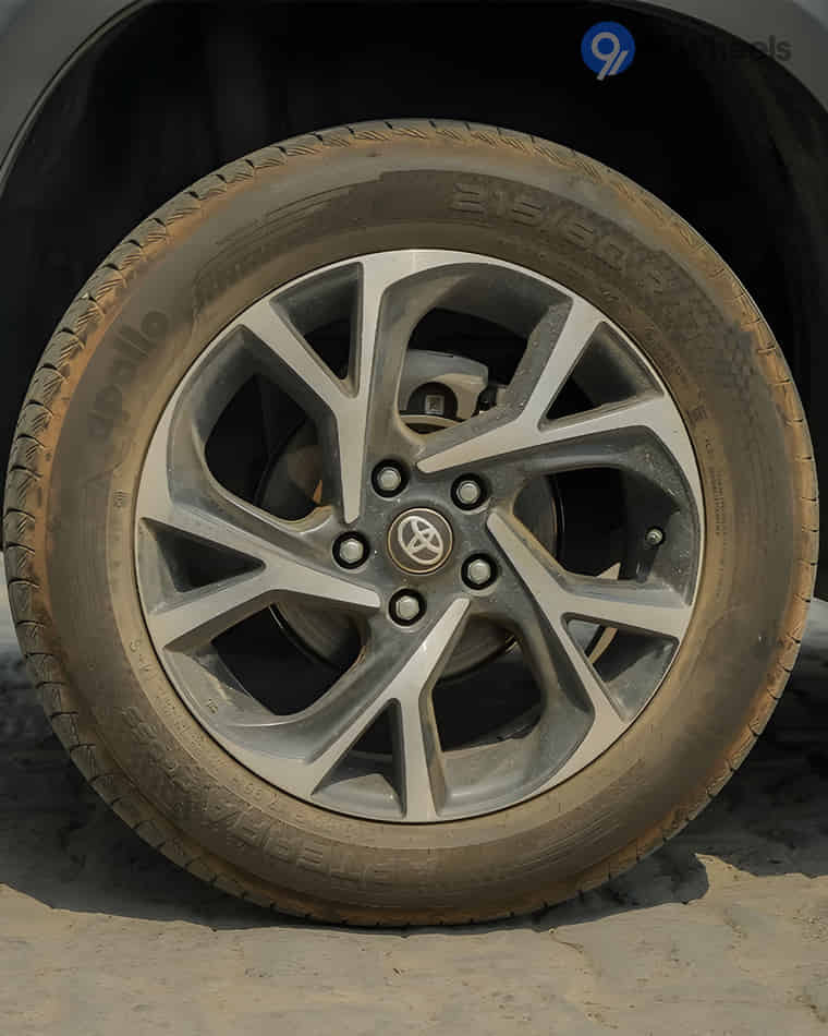 Outerview - 11 Outerview - 11