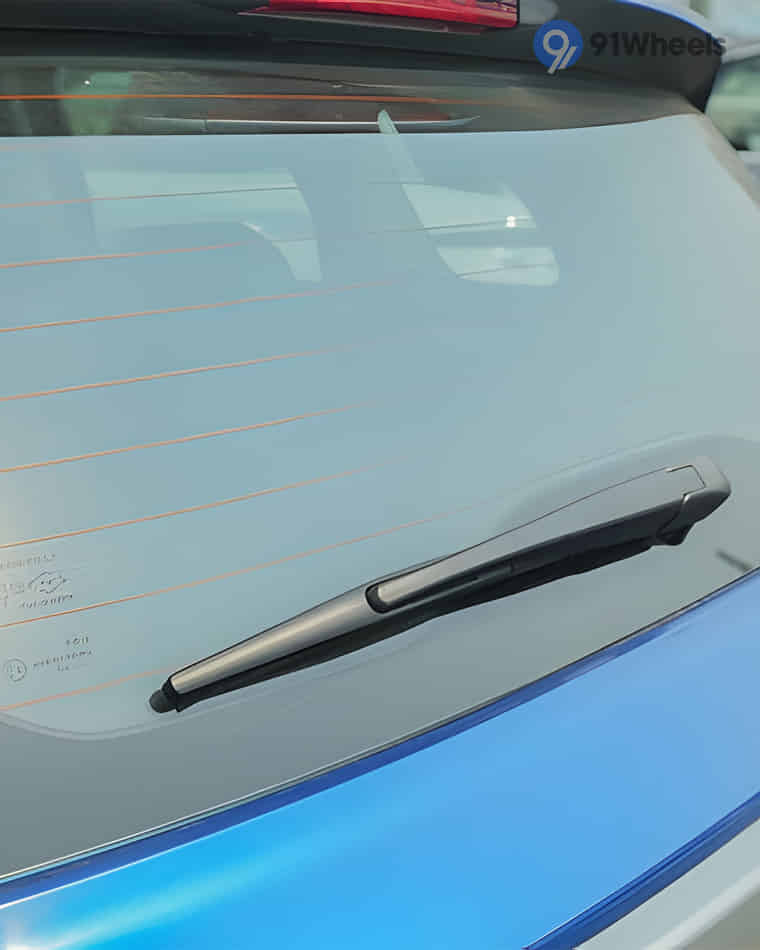 Doors & Windows - 10 Doors & Windows - 10