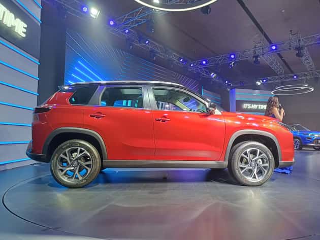 Urban Cruiser HyRyder Images ๐ธ | Toyota Urban Cruiser HyRyder Interior ...