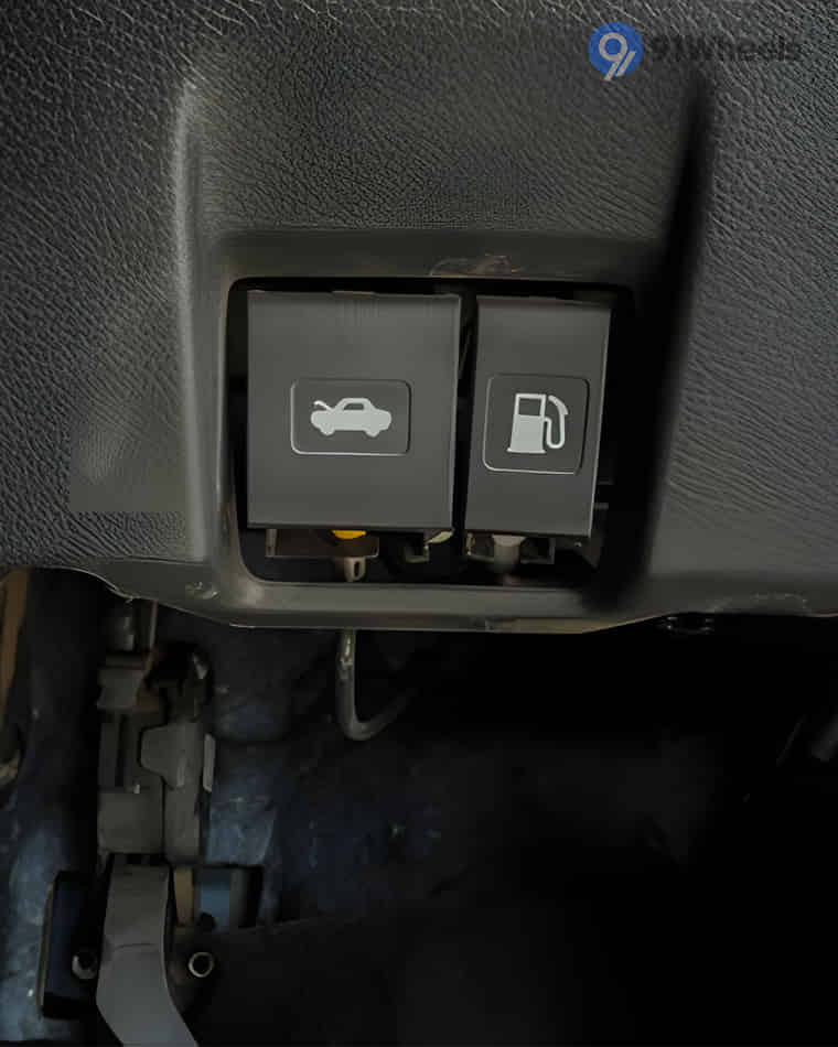 Driver Controls - 3 Driver Controls - 3