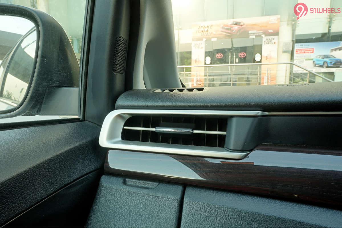 Toyota Innova Crysta Front Passenger Air Vent