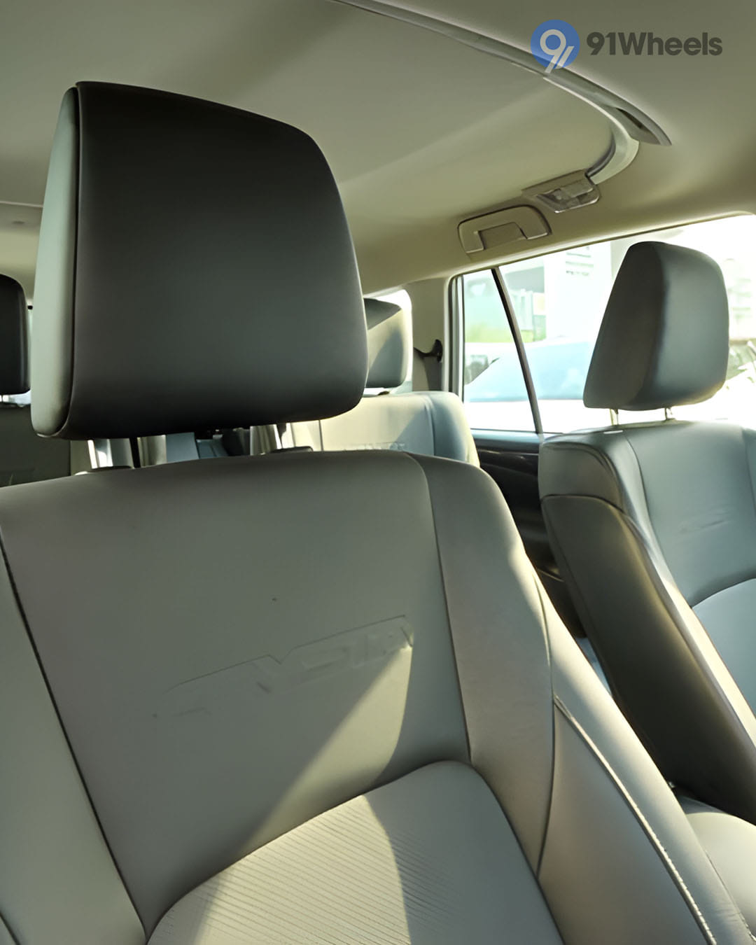 Seats & Cabin Comfort - 1 Seats & Cabin Comfort - 1