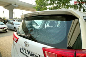 Toyota Innova Crysta Rear Windshield/Windscreen Toyota Innova Crysta Rear Windshield/Windscreen