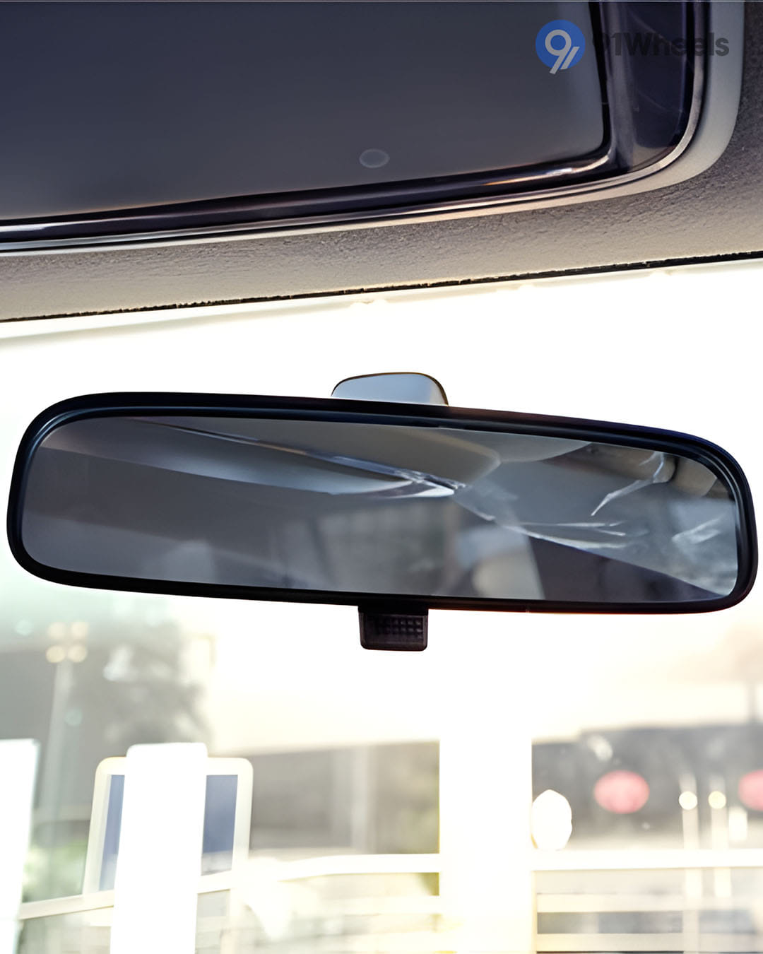 Dashboard & Front Cabin - 8 Dashboard & Front Cabin - 8