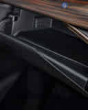 Closed Glove Box