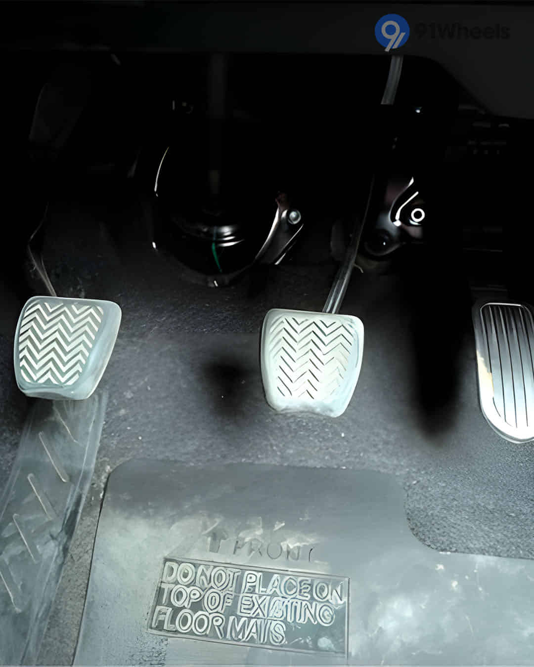 Pedals / Foot Controls Pedals / Foot Controls