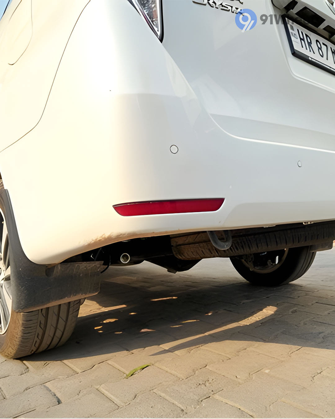 Headlights & Tail-lights - 7