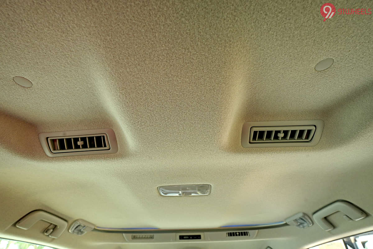 Toyota Innova Hycross Cabin Roof