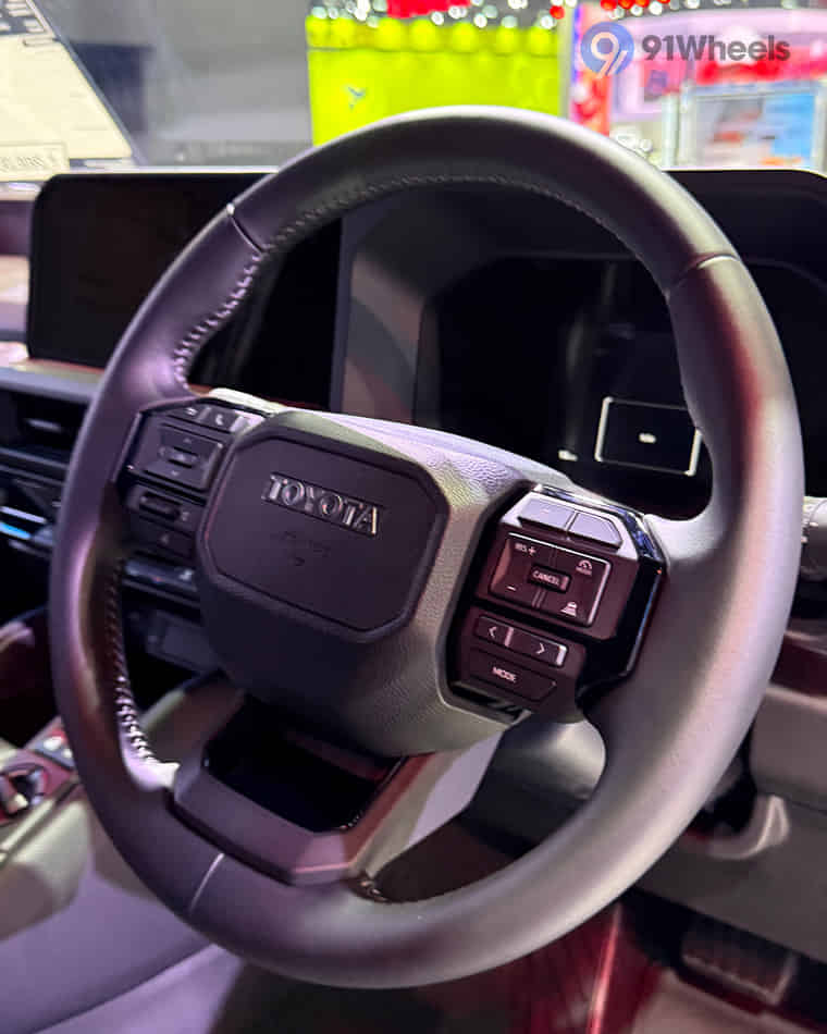 Dashboard & Front Cabin - 2