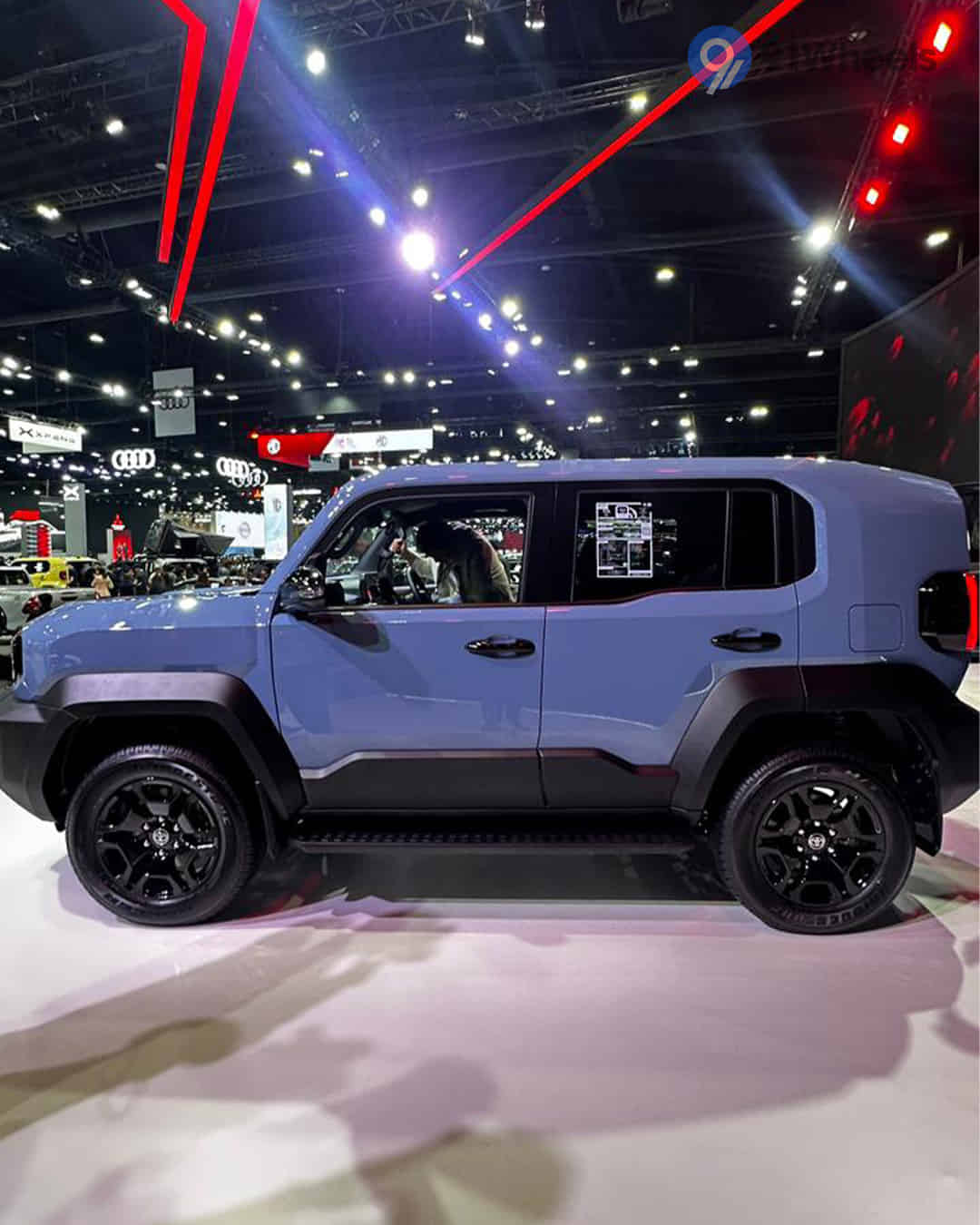 Land Cruiser FJ 4 Land Cruiser FJ 4