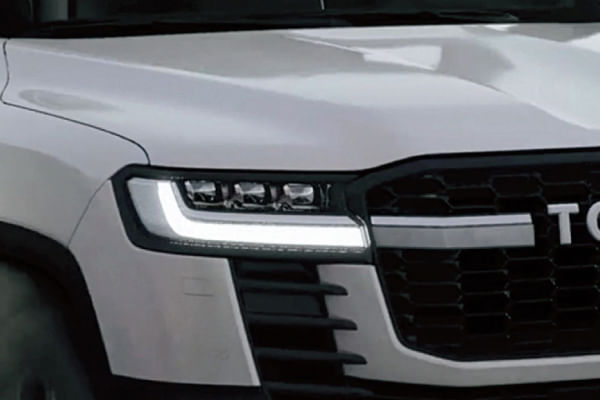 Toyota Land Cruiser 300 Headlight