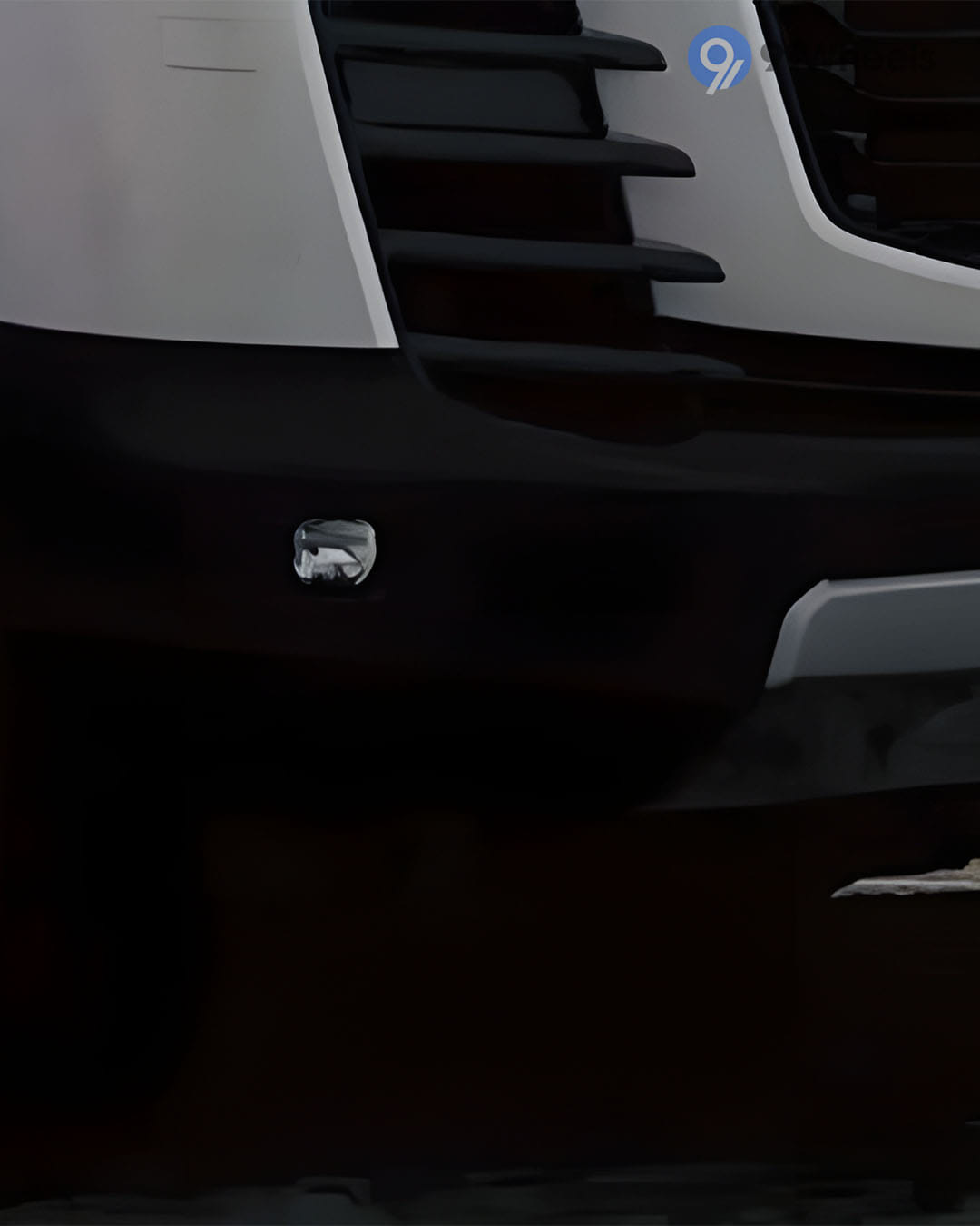 Headlights & Tail-lights - 3 Headlights & Tail-lights - 3