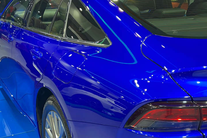 Toyota Mirai Side Profile
