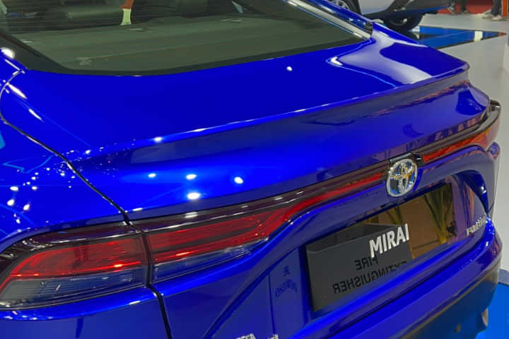 Toyota Mirai Boot Toyota Mirai Boot