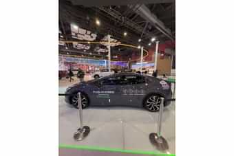 Toyota Prius PHEV Left Side View