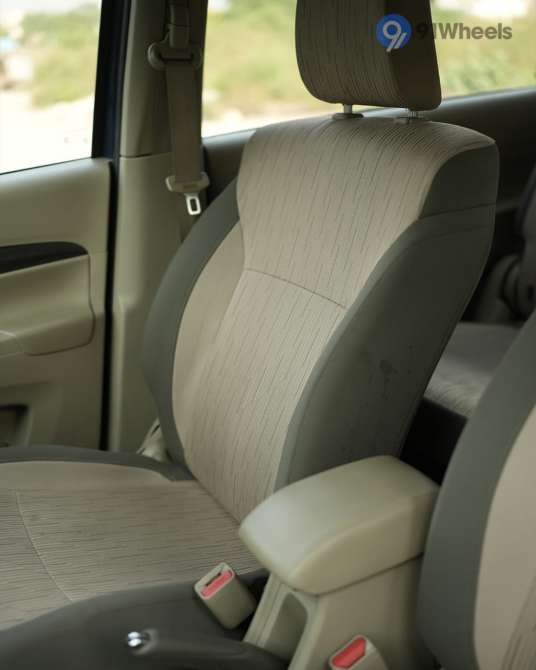 Seats & Cabin Comfort - 2