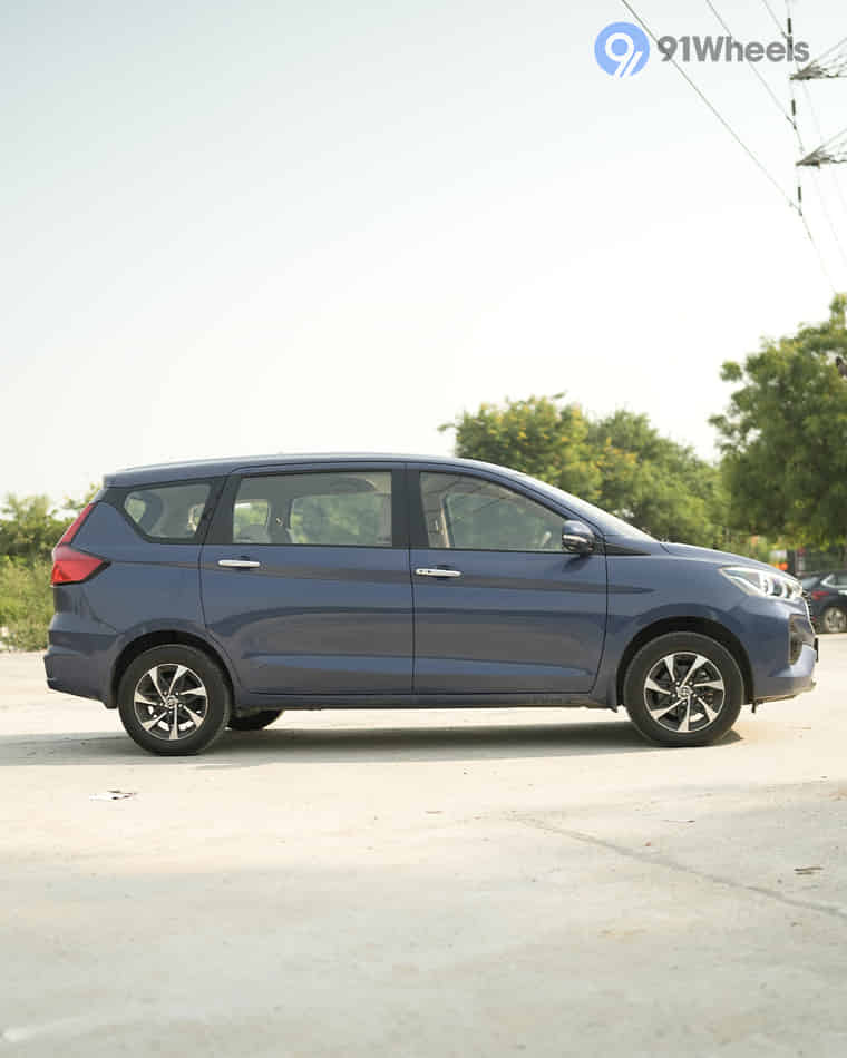 Outerview - 16 Outerview - 16