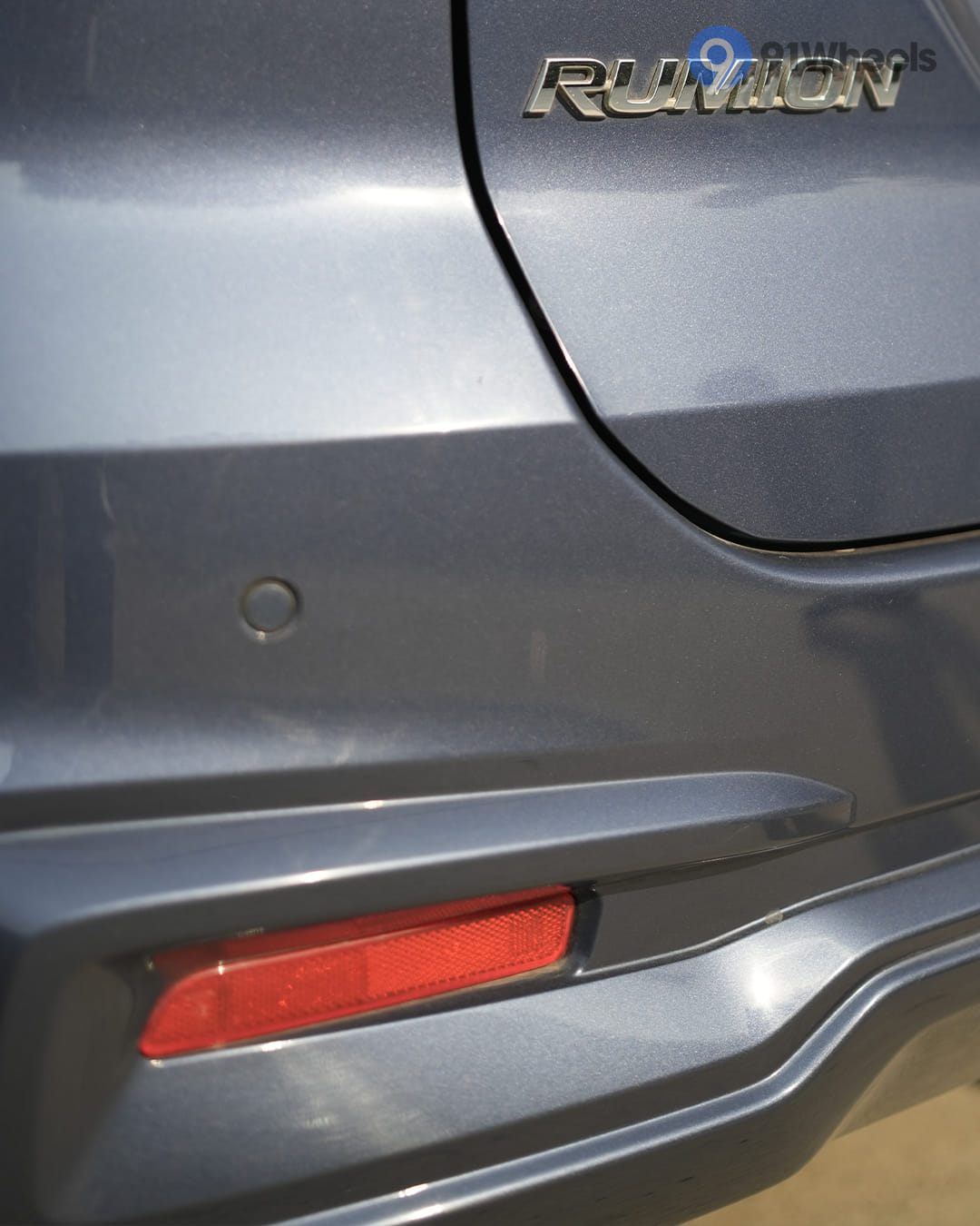 Toyota Rumion Reflector