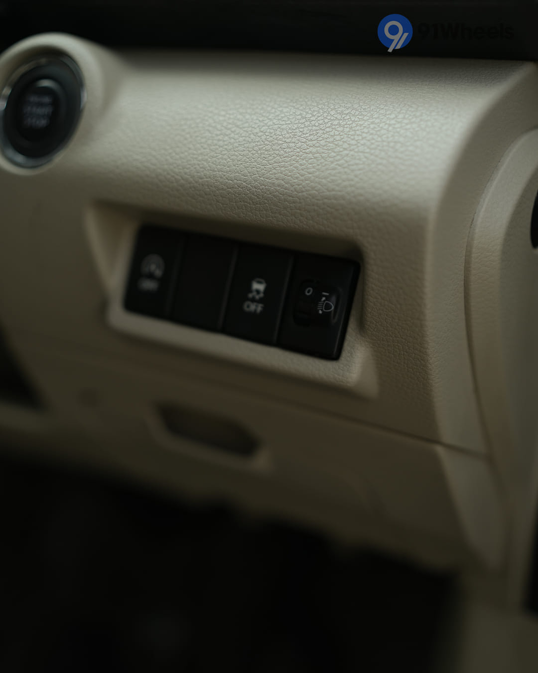 Toyota Rumion Dashboard Switches