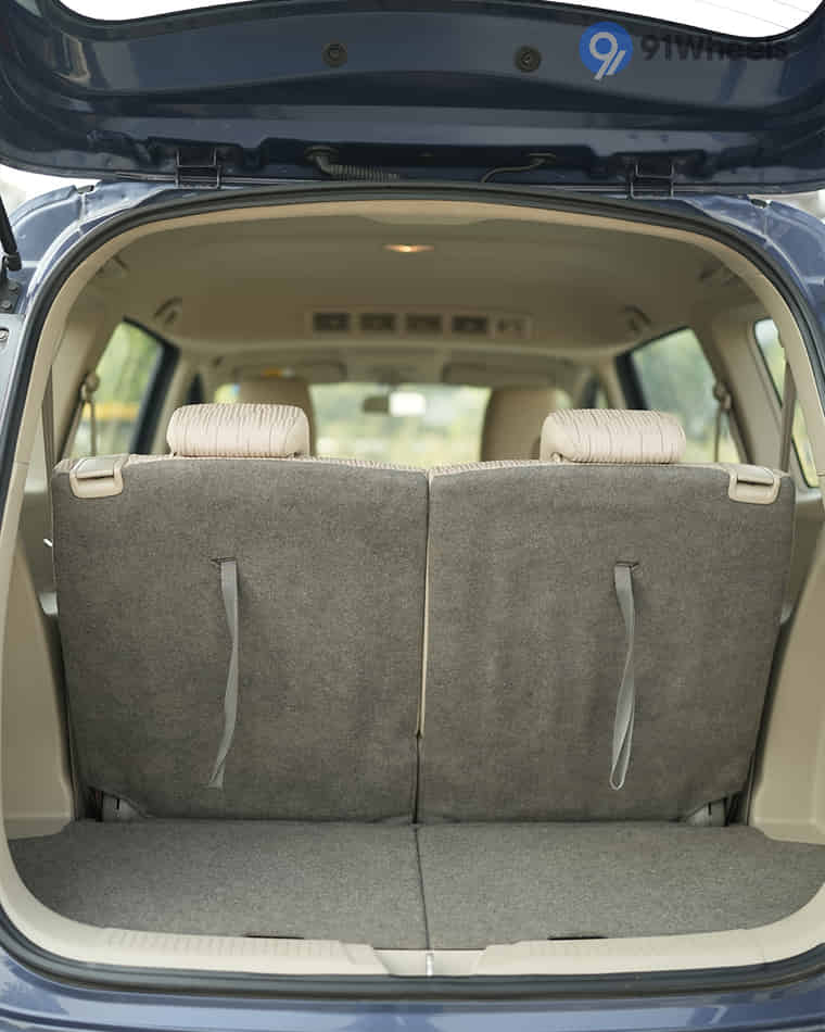 Bootspace & Utility - 2 Bootspace & Utility - 2