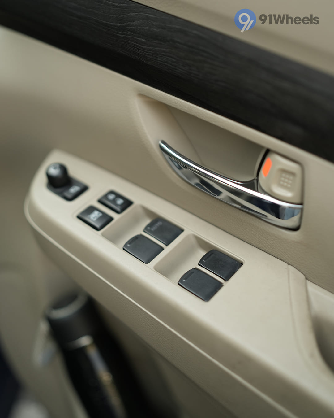 Toyota Rumion Driver Side Door Pad Handle