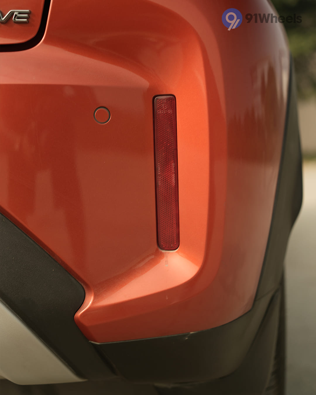 Headlights & Tail-lights - 7