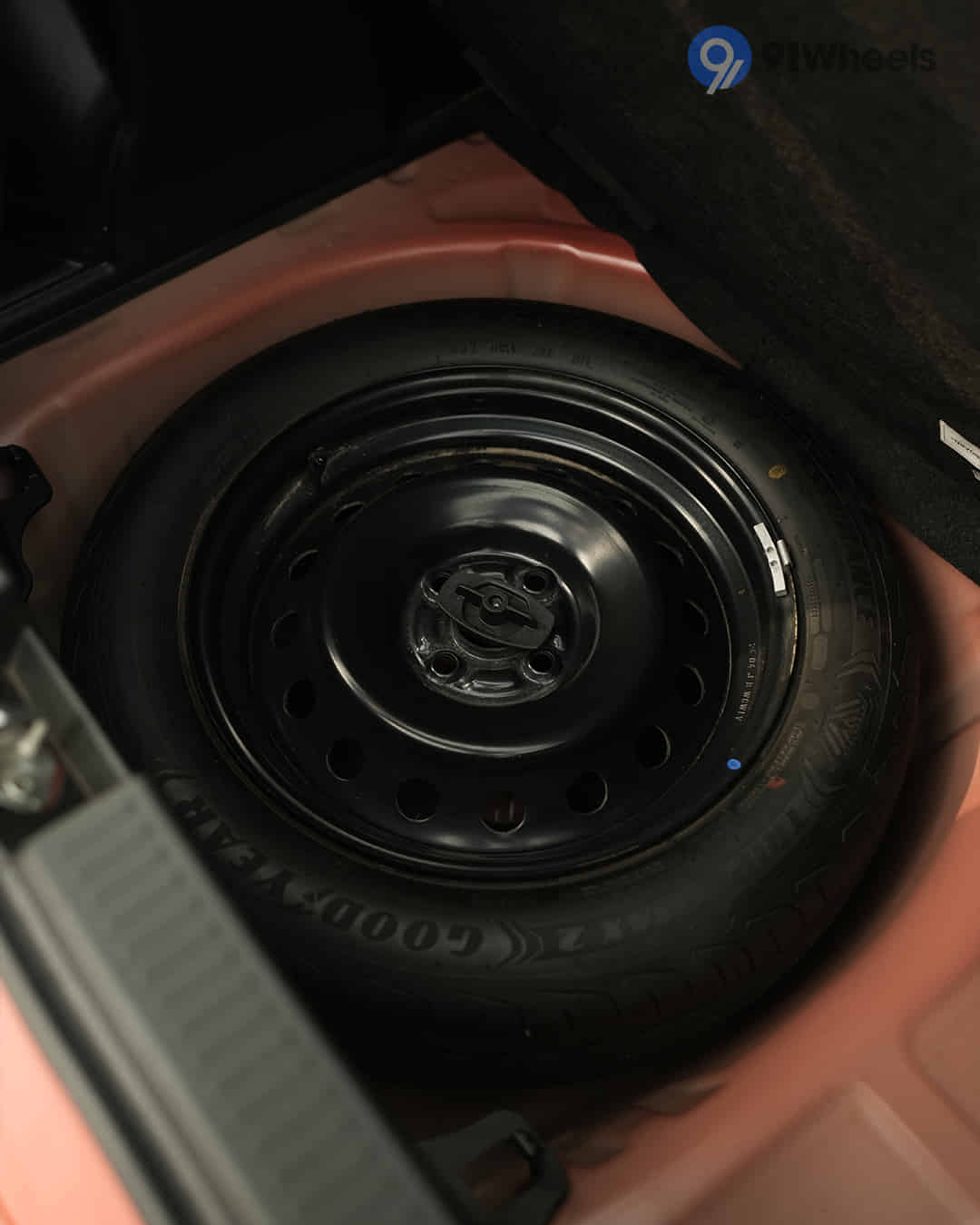 Under Boot / Spare Wheel