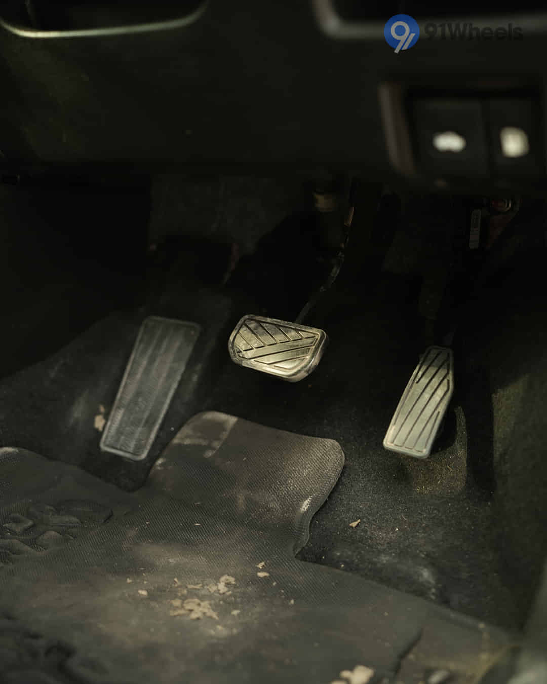 Pedals / Foot Controls