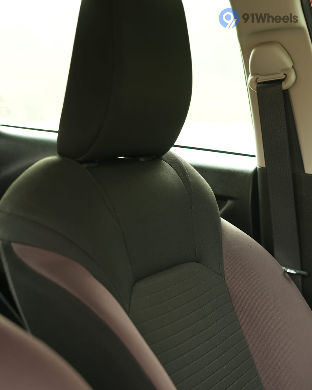 Seats & Cabin Comfort - 3