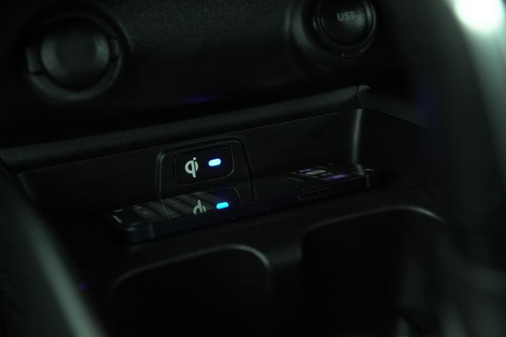 Toyota Taisor USB Port/Power Socket/Wireless Charging