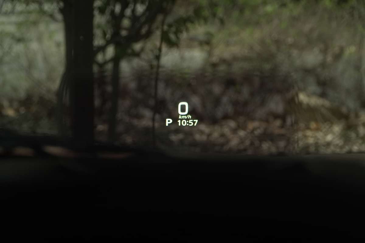 Toyota Taisor Head-Up Display (HUD)