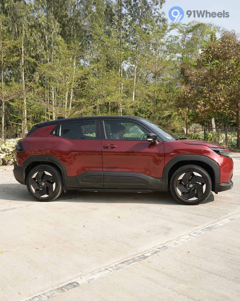 Toyota Urban Cruiser Ebella - Image 6