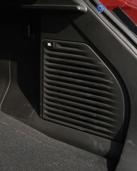 Urban Cruiser Ebella Rear Speakers
