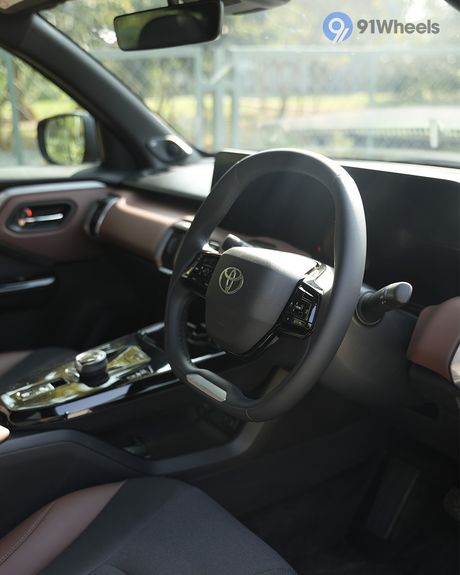 Urban Cruiser Ebella Dashboard