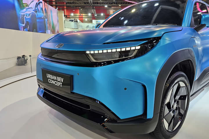 Toyota Urban Cruiser EV Grille