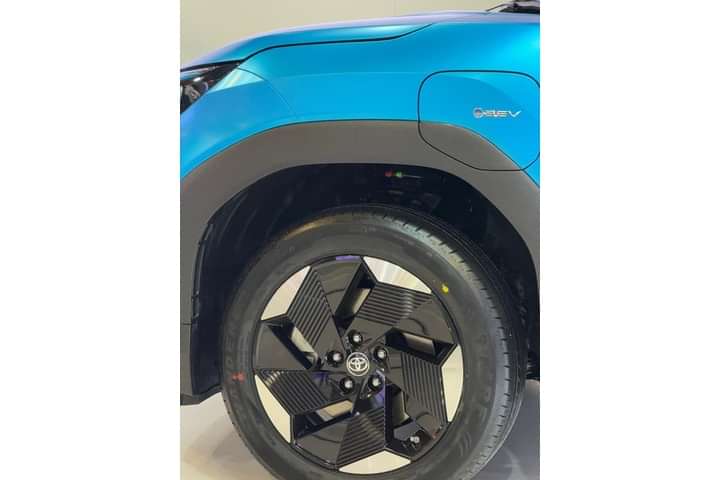 Toyota Urban Cruiser EV Front Fender