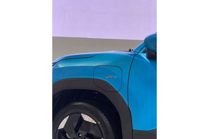 Toyota Urban Cruiser EV Closed Fuel Lid